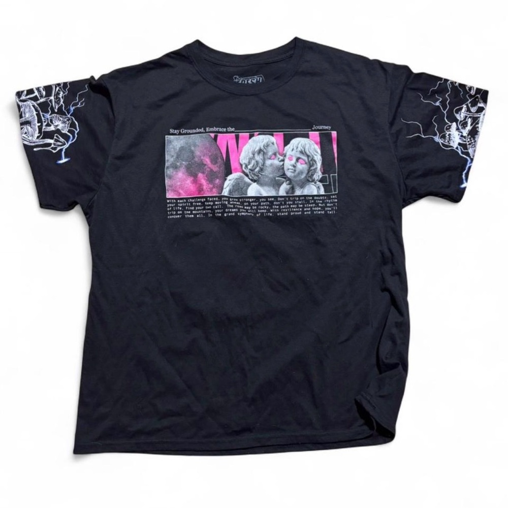 Fresh Laundry - angel front and back graphic tee - size XL